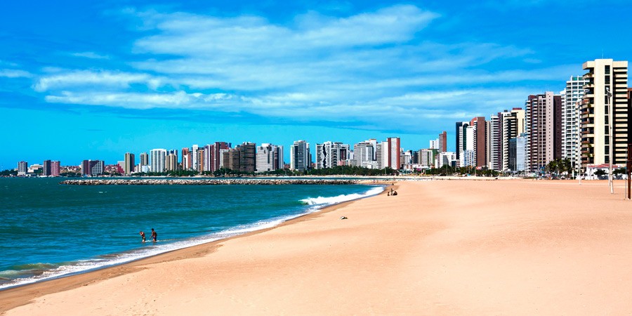 Praias-de-Fortaleza-Os-enderecos-do-agito-no-Ceara-900×450